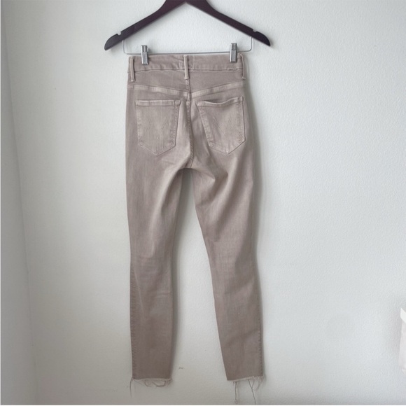 MOTHER High Waisted Looker Ankle Fray Wash Khaki Pants
Size 23 (measures to 24) - Picture 7 of 15